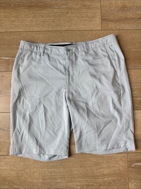 Pebble Beach Light Gray Flat Front Performance Shorts